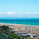 Cozy Flat With Terrace And Lift - Beahost * Bibione