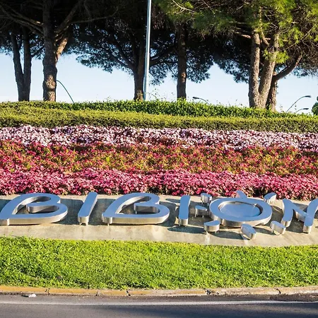 Cozy Flat With Terrace And Lift - Beahost * Bibione