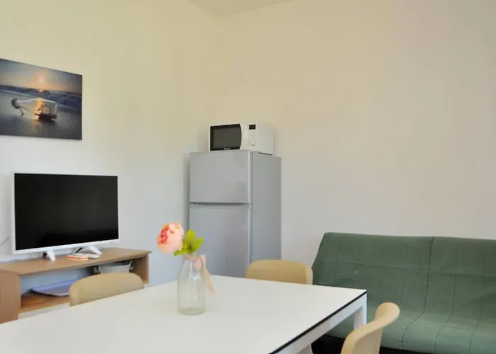 Cozy Flat With Terrace And Lift - Beahost Bibione